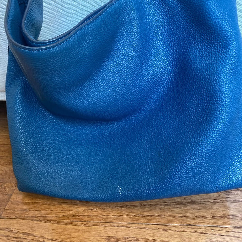 Tory Burch Blue Shoulder Bag - Picture 4 of 7